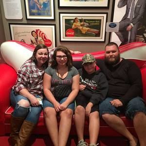 Meet your Posher, Christi